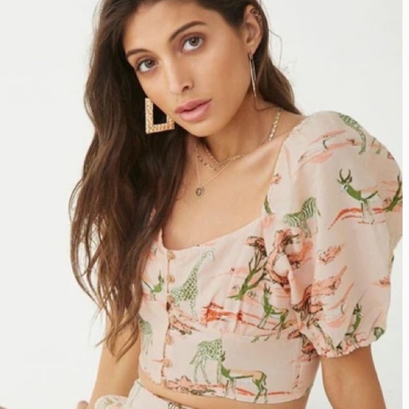 Forever 21 Linen Blend Safari Print Puff Sleeve Crop Top - Picture 1 of 11